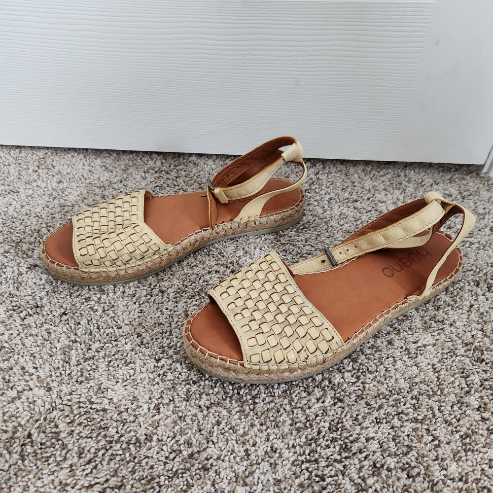 Bueno Tan Sandals